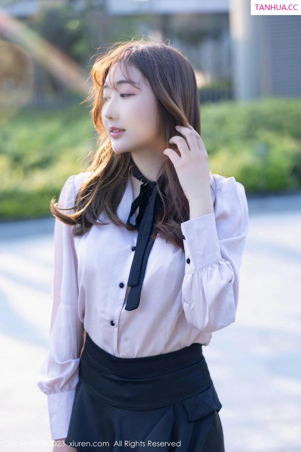 江真真  [XiuRen]高清写真图 2023.05.11 No.6721 江真真 丝袜美臀第6张图片